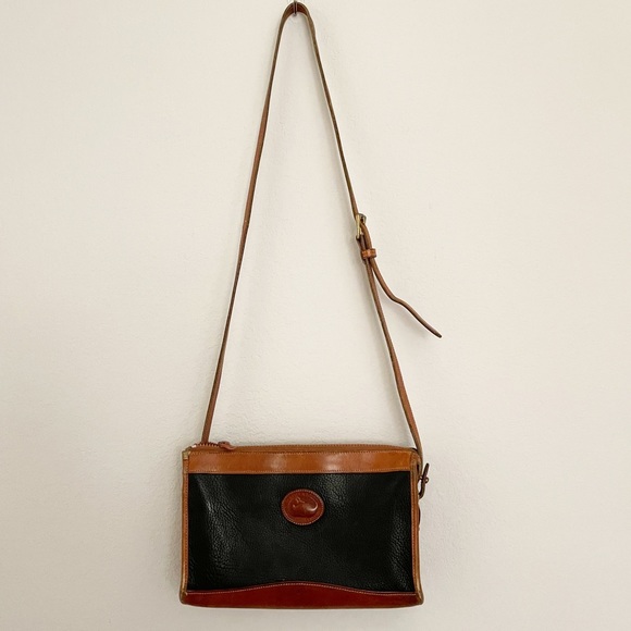 Dooney & Bourke Handbags - Vintage Dooney and Bourke Black Brown Textured Leather Crossbody Purse